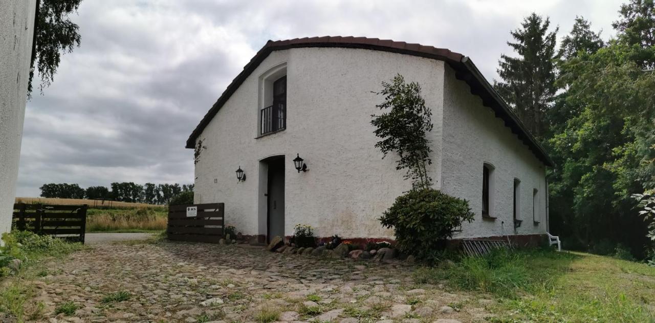 Gemuetliches Ferienhaus "An Der Schilde" In Renzow エクステリア 写真